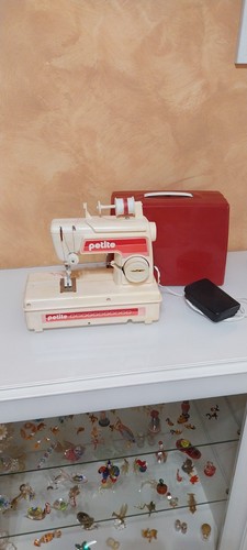 Petite mini macchina cucire - mini,
